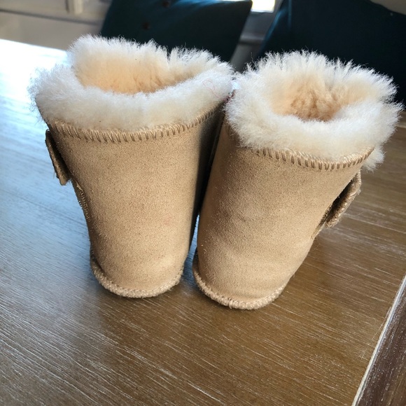 Baby Ugg Erin Bootie - Picture 3 of 7